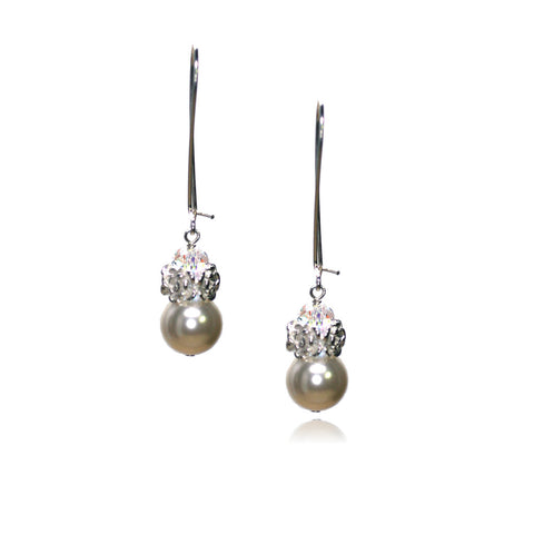 Caeli Cream Pearl Earrings