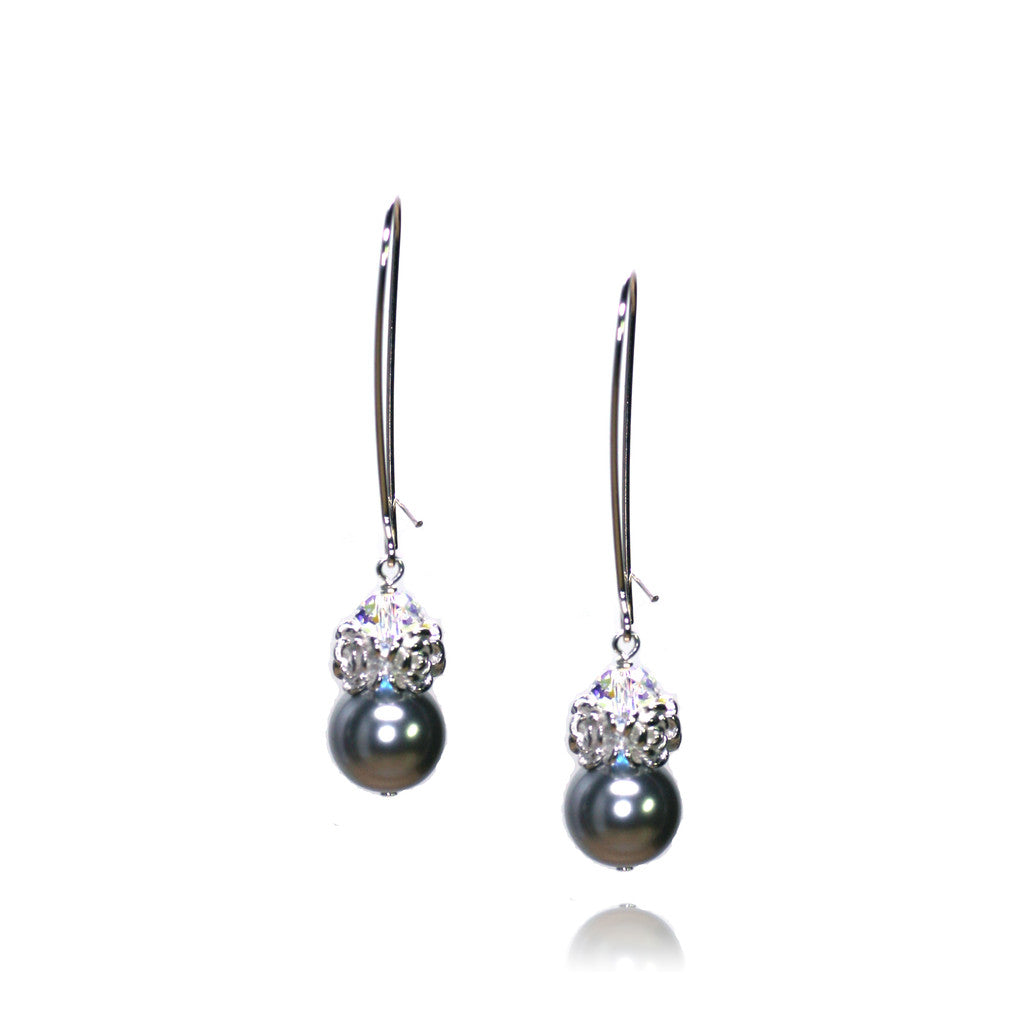 Caeli Dark Grey Pearl Earrings