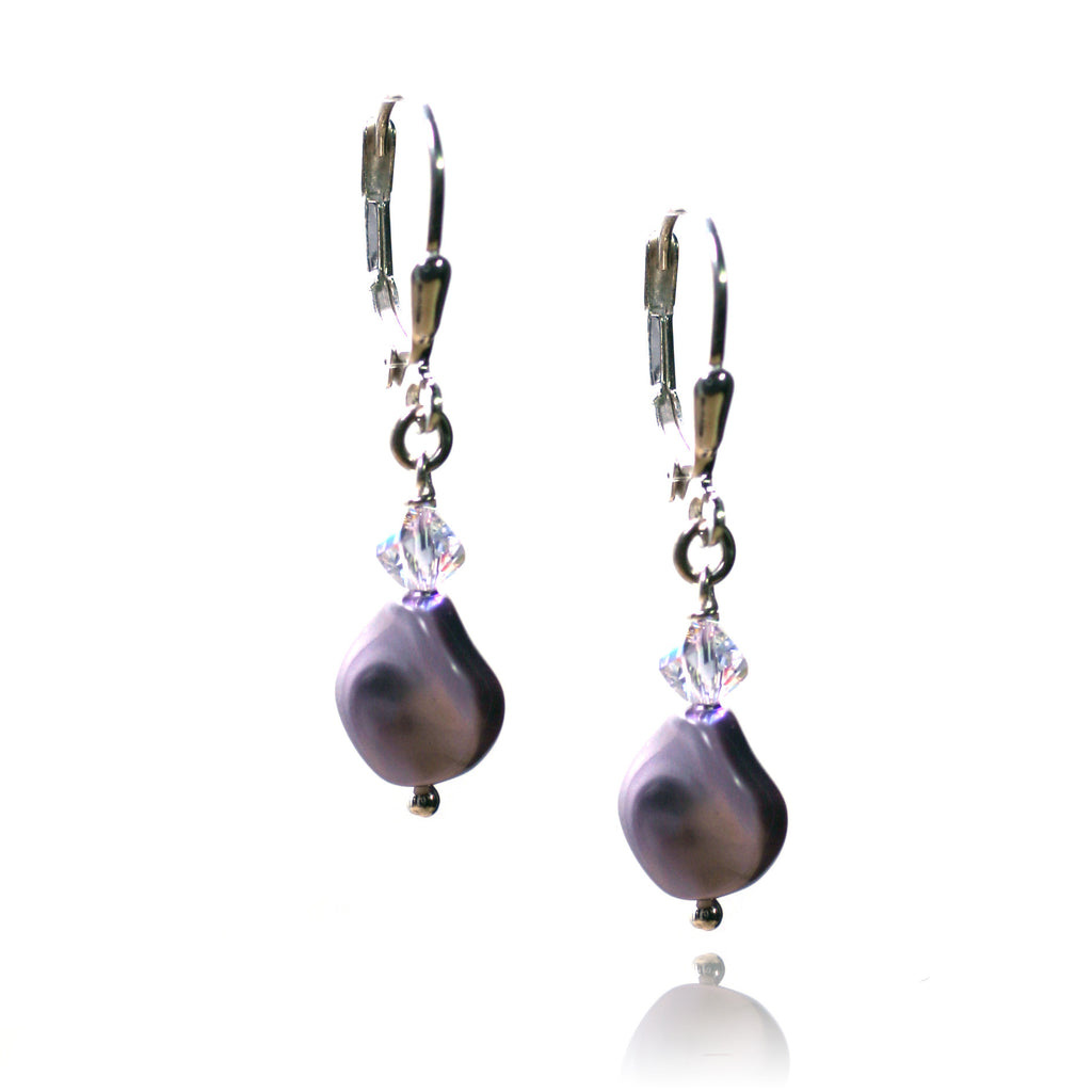 Victoria Mauve Pearl Earrings